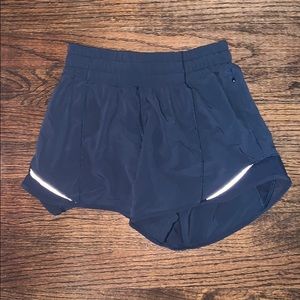 lululemon hotty hot shorts